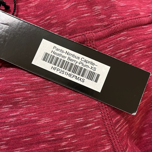 NEW Hylete Nimbus Caprite Leggings Heather Berry Plum Size XS - Picture 5 of 6